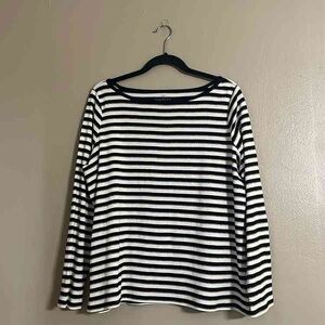 Black and White Striped Long Sleeve Top